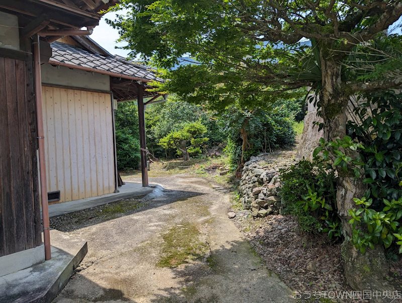 土居町上野　土地 その他