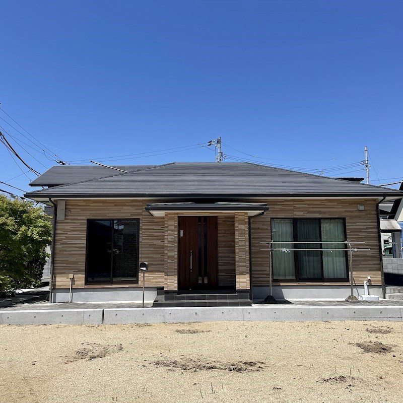 松山市東長戸４丁目　平屋 外観写真