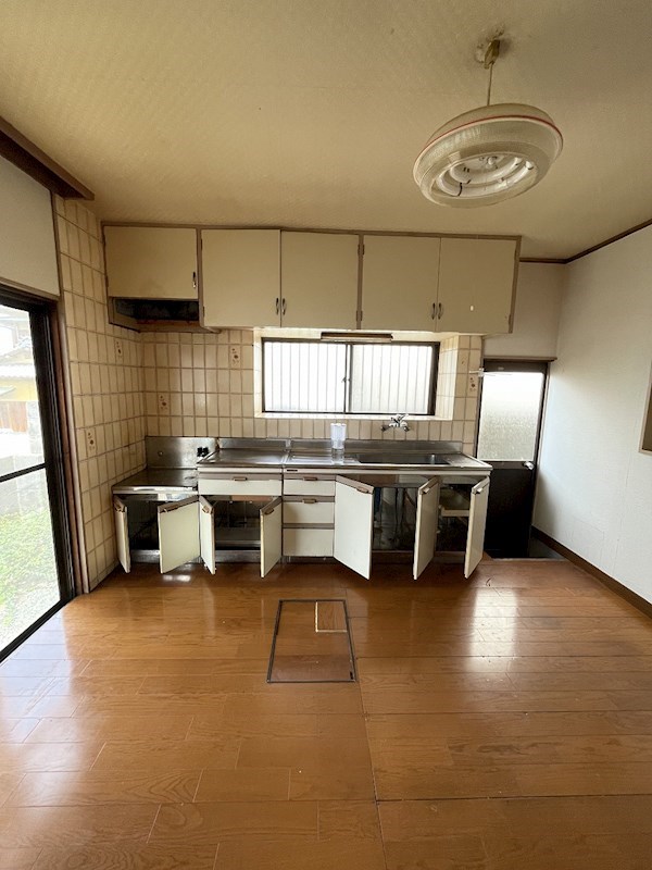 閑静な住宅街　石風呂町　戸建 その他