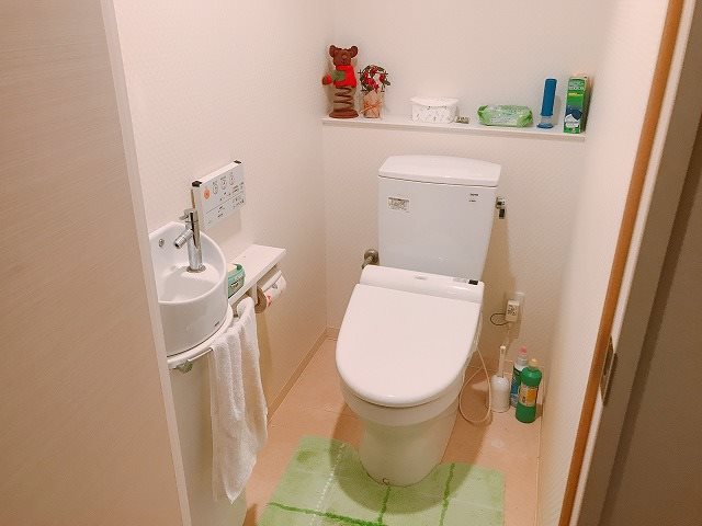 &#12521;&#12501;&#12451;&#12540;&#12493;&#20013;&#33833;&#24336;&#30058;&#39208; 802&#21495;&#23460; &#12381;&#12398;&#20182;