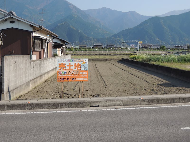 新居浜市外山町甲 外観写真