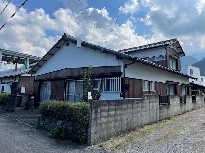 新居浜市中筋町 外観写真