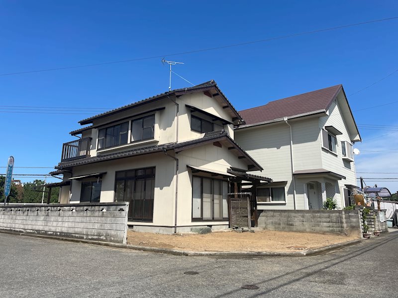 郷桜井　中古住宅 外観写真