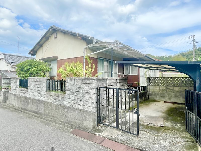 唐子台東　中古住宅 外観写真