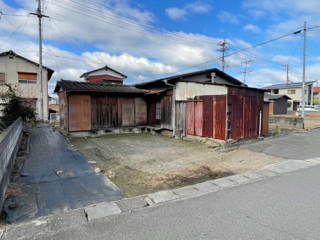 新居浜市岸の上町 その他