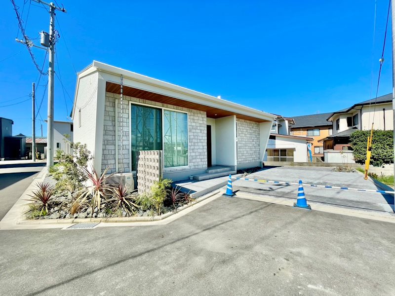 郷本町　モデルハウスE 外観写真