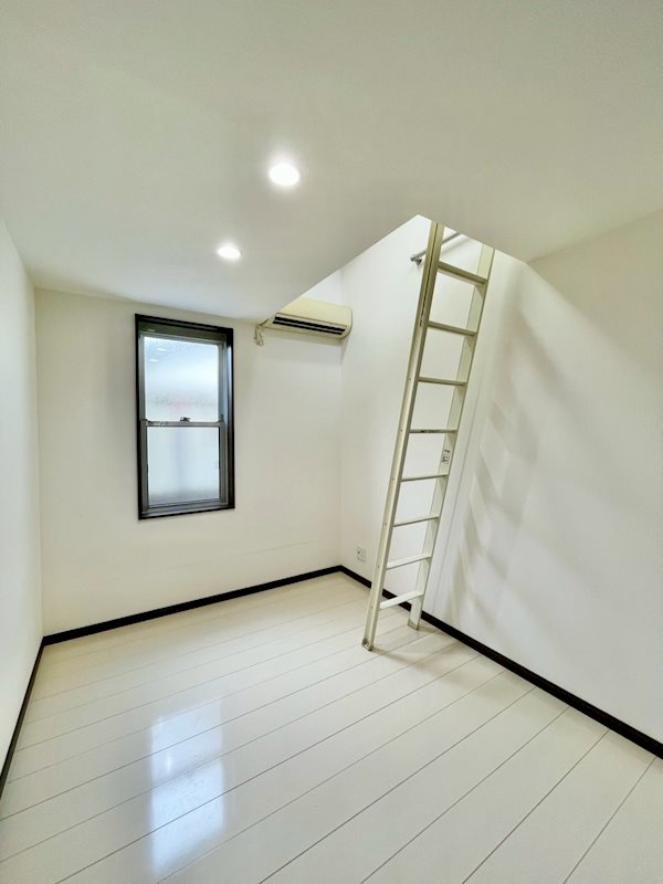 石橋町　中古住宅 内観写真（リビング以外の居室）