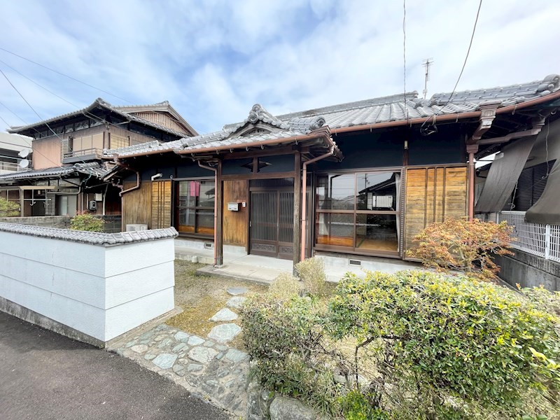 寒川町江ノ元　中古 外観写真