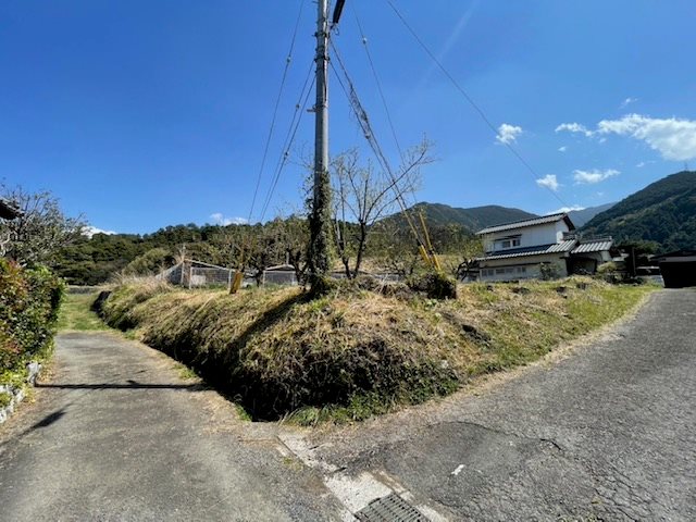 新居浜市萩生旦ノ上 その他