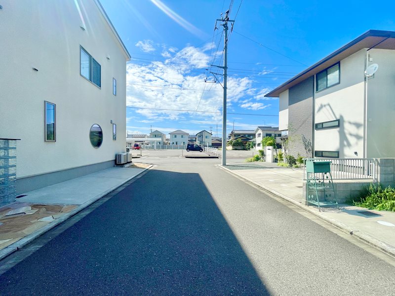 郷本町　中古住宅 その他