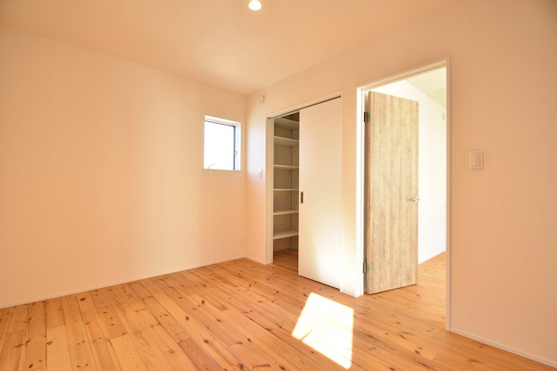 妻鳥町中下　中古 その他