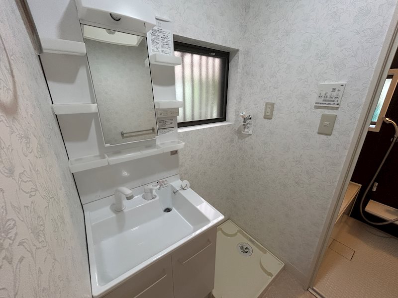 松山市石手白石　戸建  その他