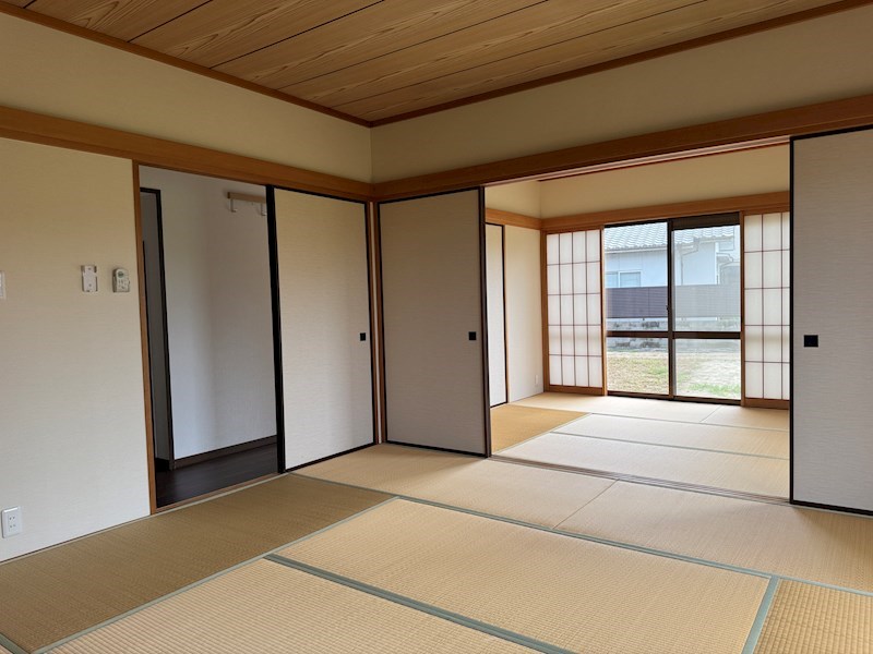 松山市来住町　戸建 その他