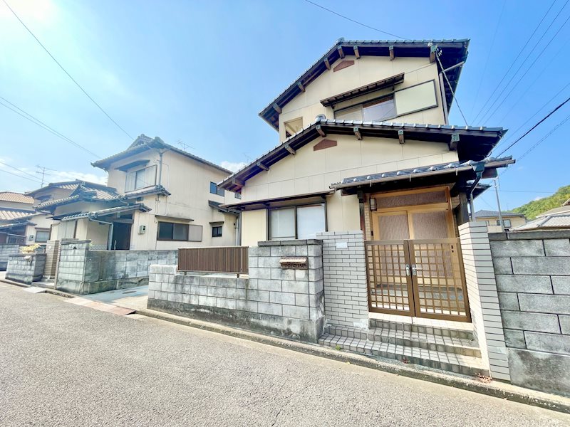 大西町九王　中古住宅 外観写真