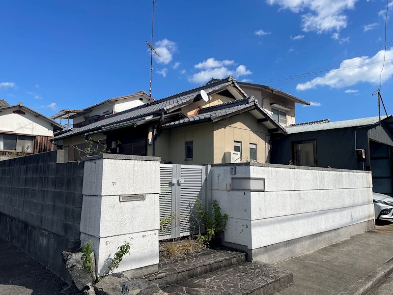 阿方　中古住宅 外観写真