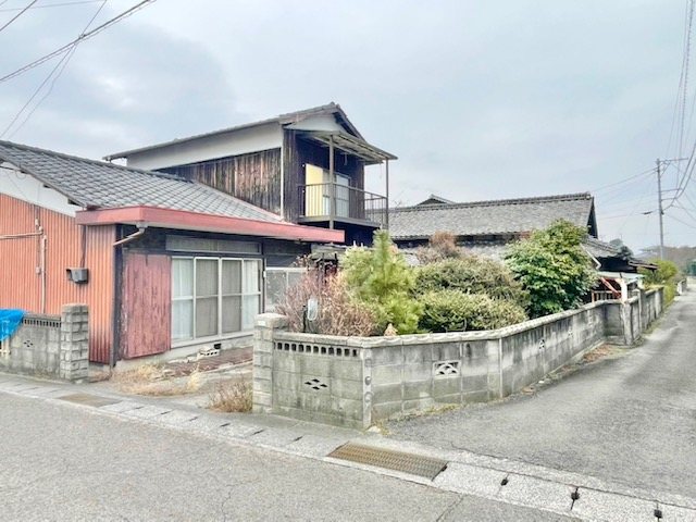 新居浜市中村 外観写真