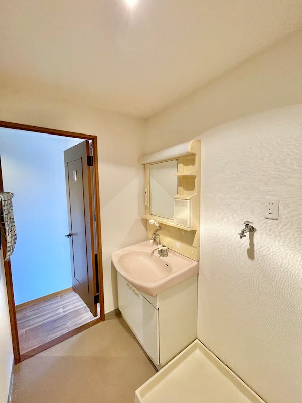 東門町　グランドール今治　中古マンション その他