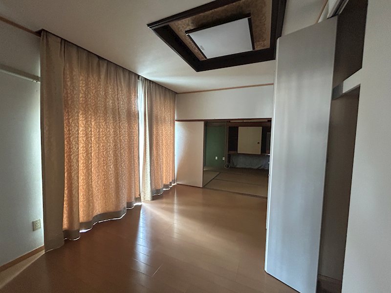 新居浜市瀬戸町 内観写真（リビング）
