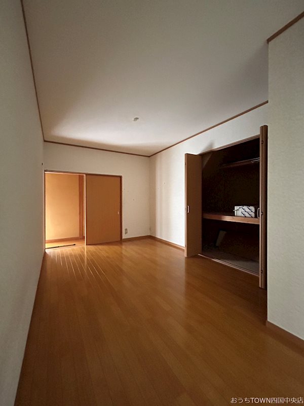 金田町半田　中古 その他