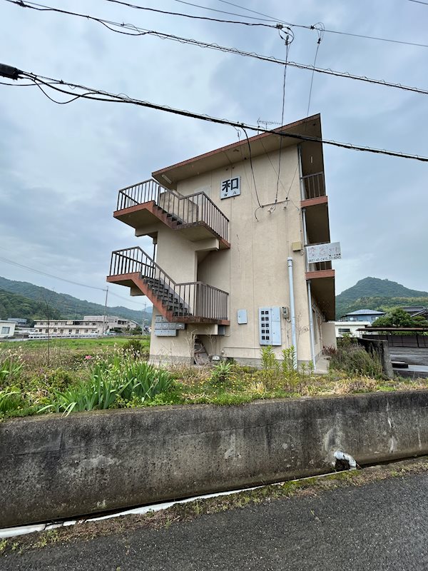 金生町山田井　マンション その他