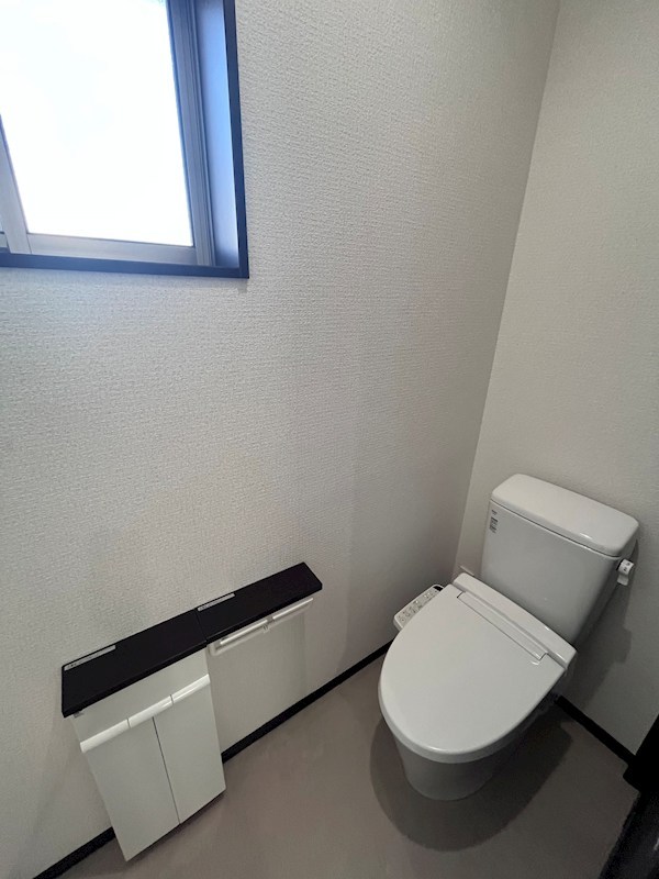 友泉亭戸建 内観写真（トイレ）