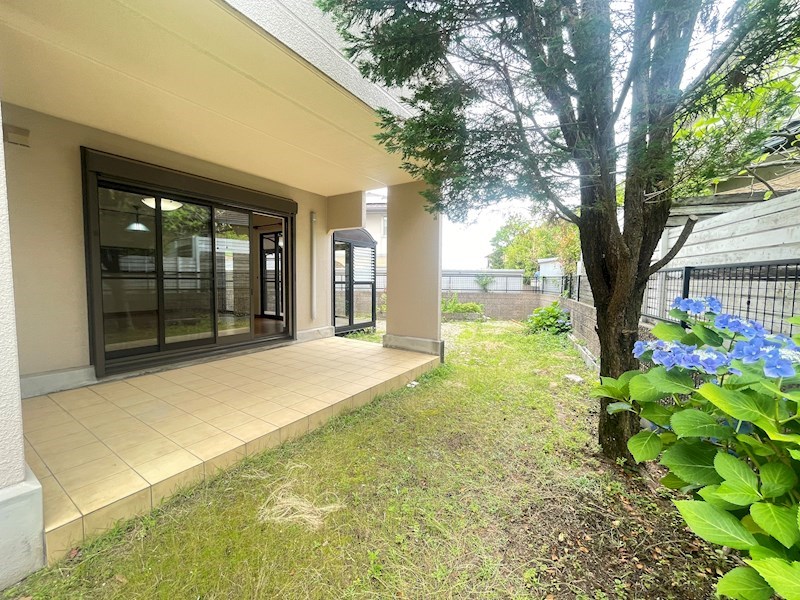 京都市西京区御陵大枝山町1丁目戸建 現地写真（庭）