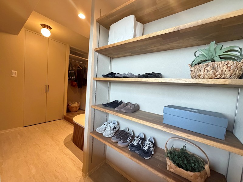 シティハイツ森小路一号棟 現地写真（玄関）