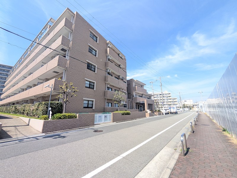 ロイヤルシャトー伊丹行基 現地写真