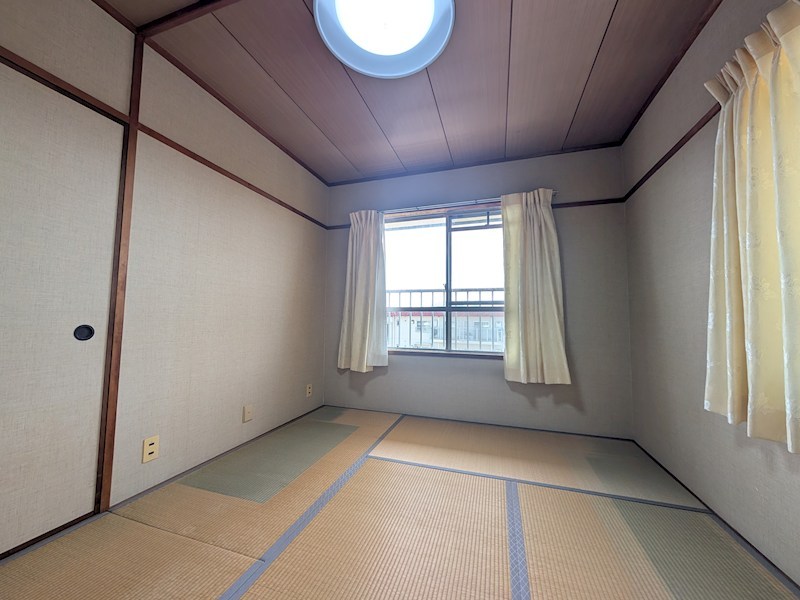 名谷19団地79号棟 内観写真（リビング以外の居室）