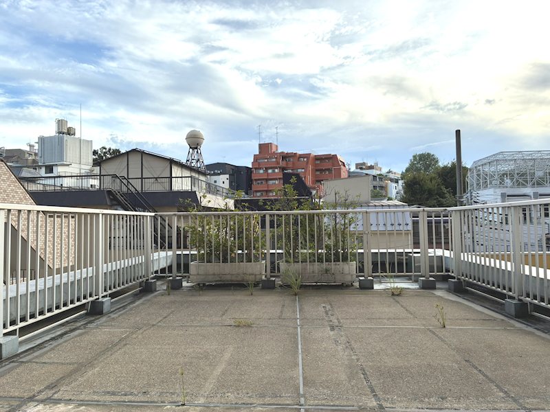 イトーピア根津 現地写真（バルコニー）