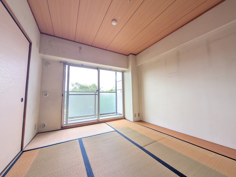 ユニハイム池田緑ヶ丘 内観写真（リビング以外の居室）