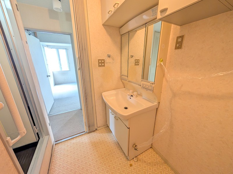 ユニハイム池田緑ヶ丘 内観写真（洗面台・洗面所）