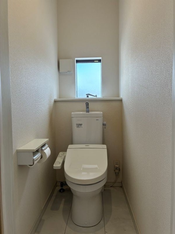 松戸市上本郷中古住宅 内観写真（トイレ）