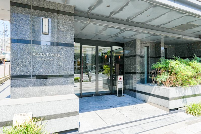 クレヴィアタワー池田山  共用部写真（エントランス）