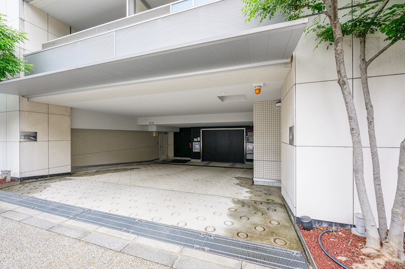 アトラス白金高輪 共用部写真（駐車場）