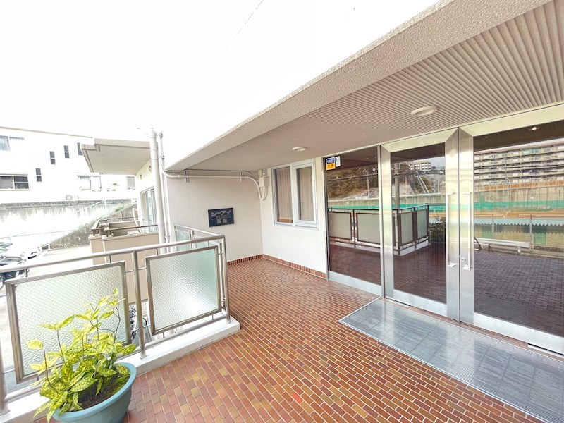 シーアイマンション高座 共用部写真（エントランス）