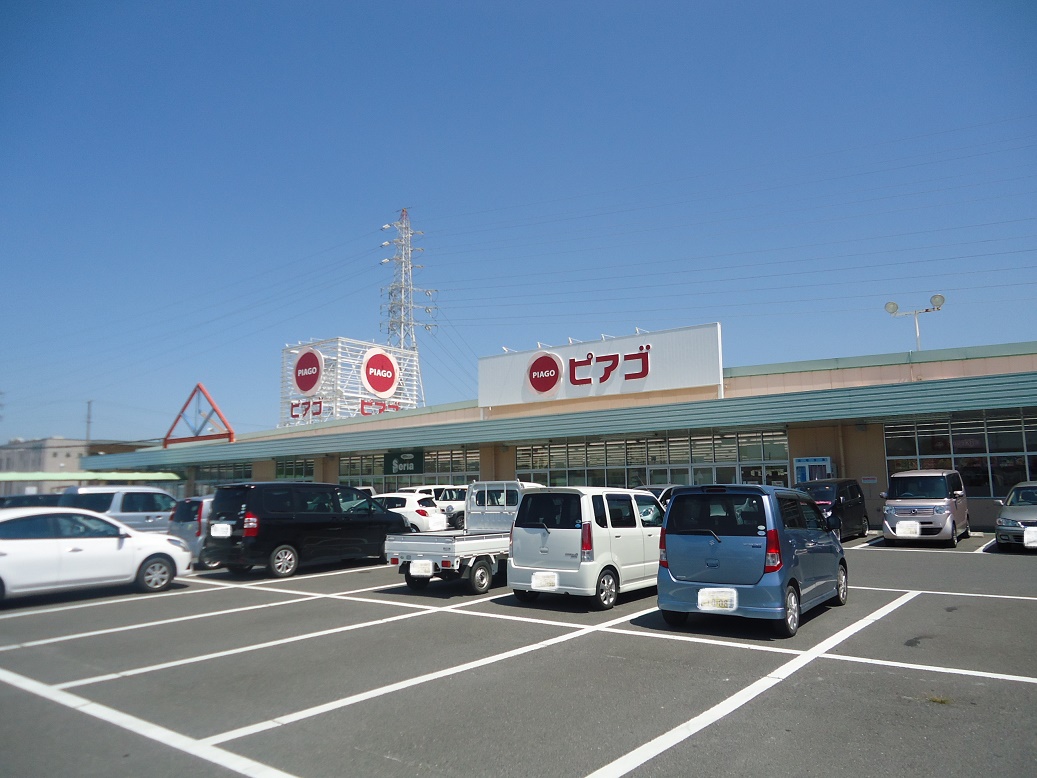 東員町八幡新田 スーパー