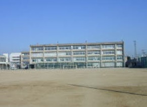 むつみが丘団地 中学校