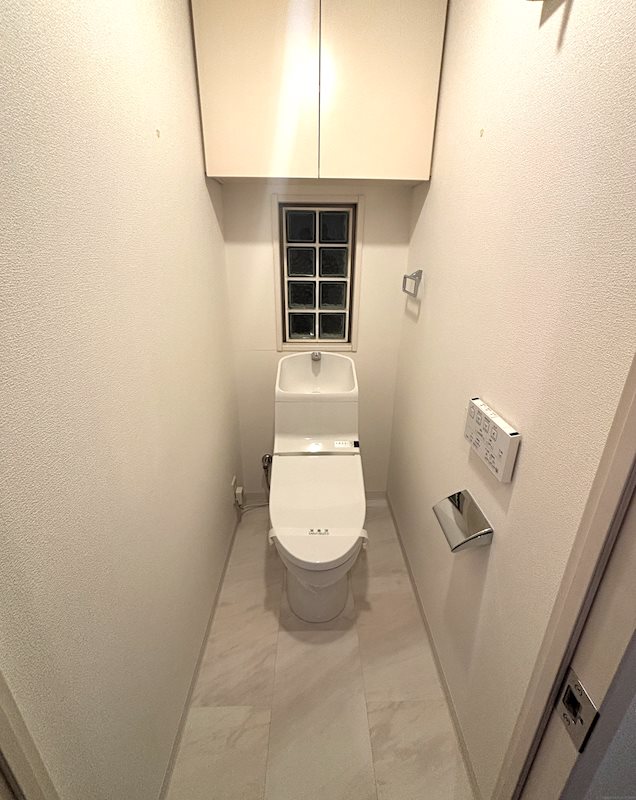 サンマンションシェフォール富田 内観写真（トイレ）