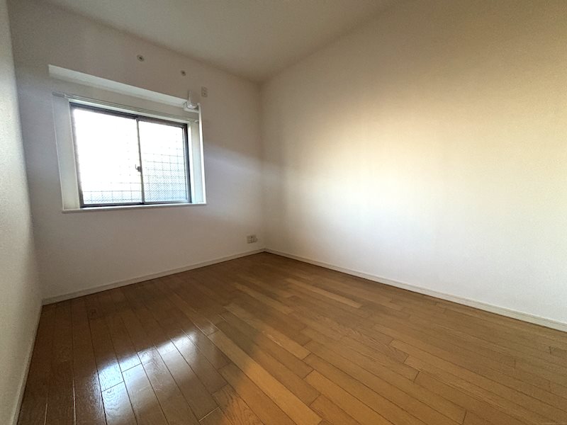 サンマンションシェフォール富田 内観写真（リビング以外の居室）