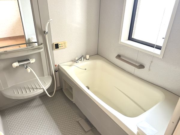 岐阜県多治見市東山３丁目 内観写真（浴室）