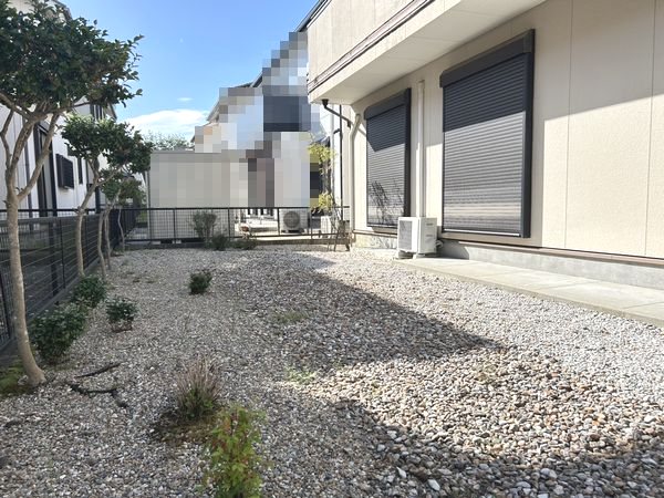 岐阜県多治見市東山３丁目 現地写真（庭）