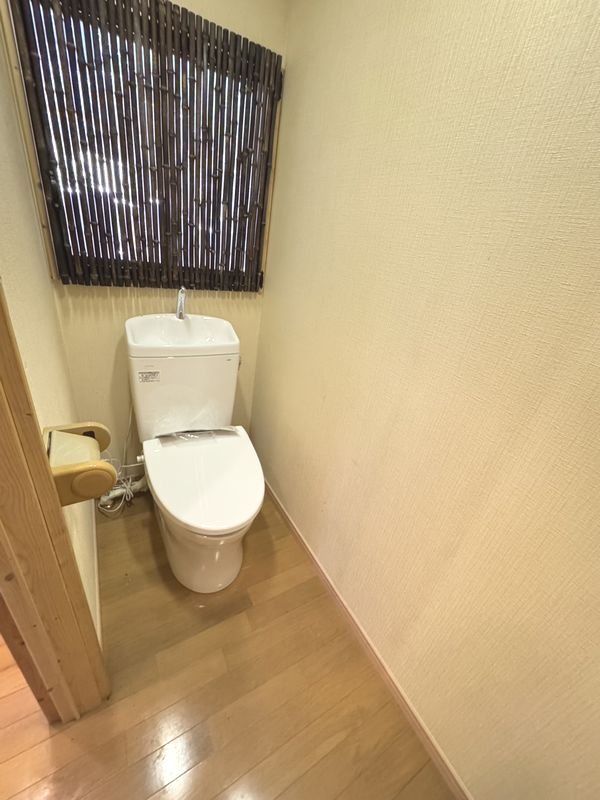 岐阜県恵那市岩村町飯羽間 内観写真（トイレ）