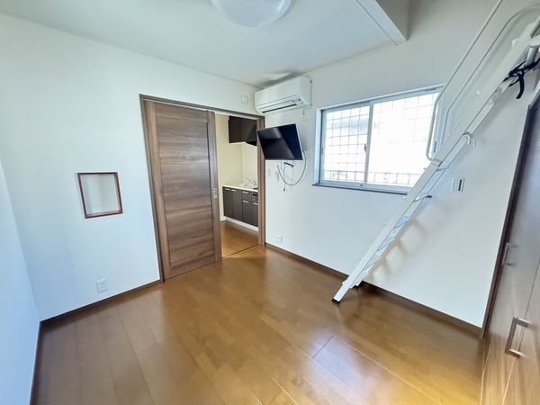 岐阜県瑞浪市宮前町２丁目 内観写真（リビング以外の居室）