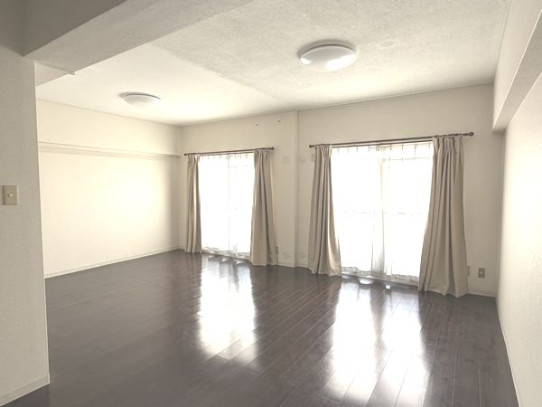 岐阜県多治見市豊岡町２丁目 内観写真（リビング）