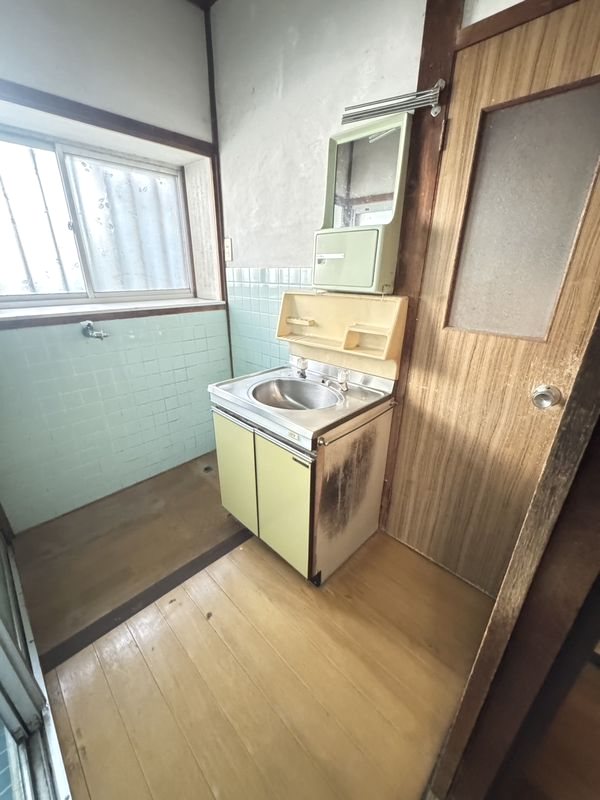 岐阜県多治見市下沢町４丁目 内観写真（洗面台・洗面所）
