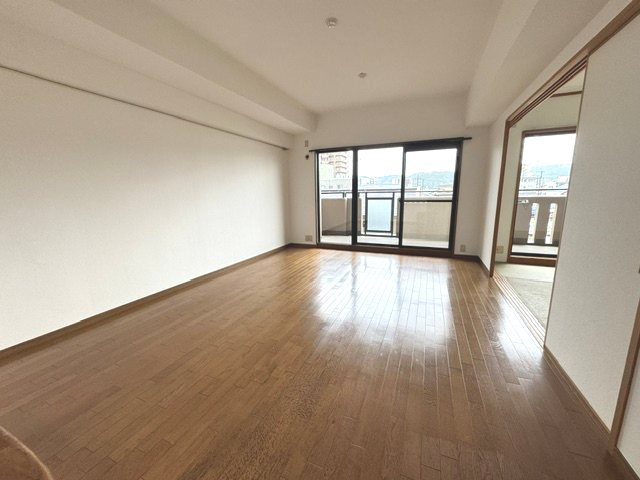 岐阜県多治見市音羽町２丁目 内観写真（リビング）