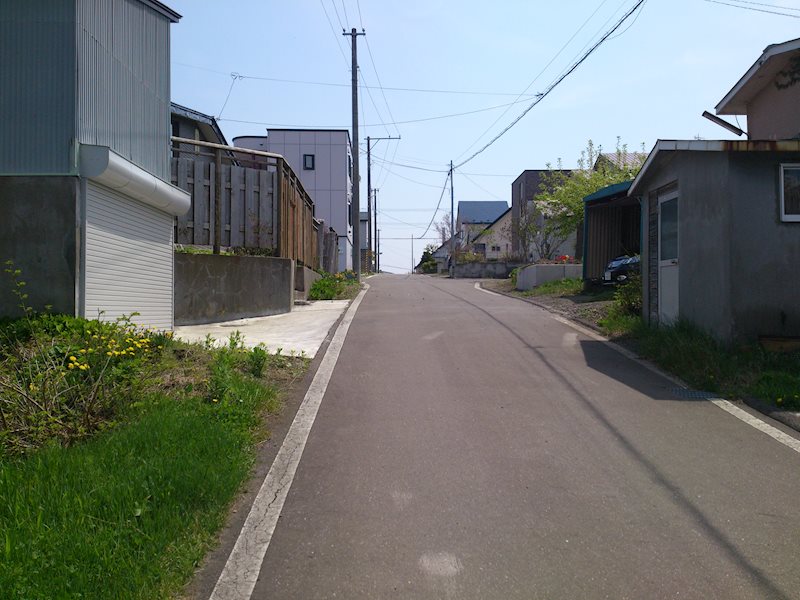 網走市桂町５丁目１５７番　土地 現地写真（前面道路含む現地写真）