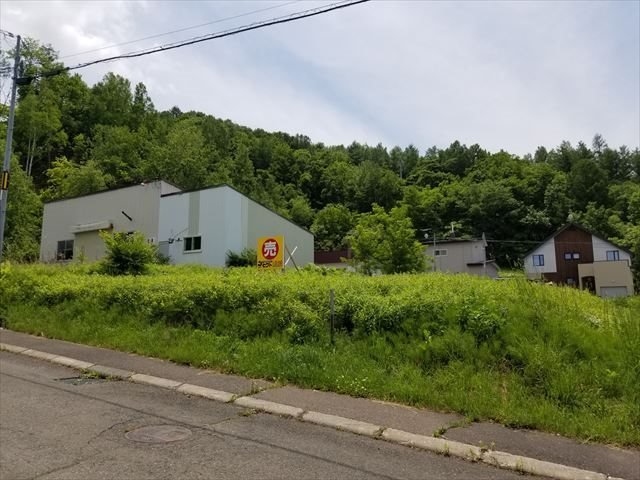 川東３４０番　土地 現地写真