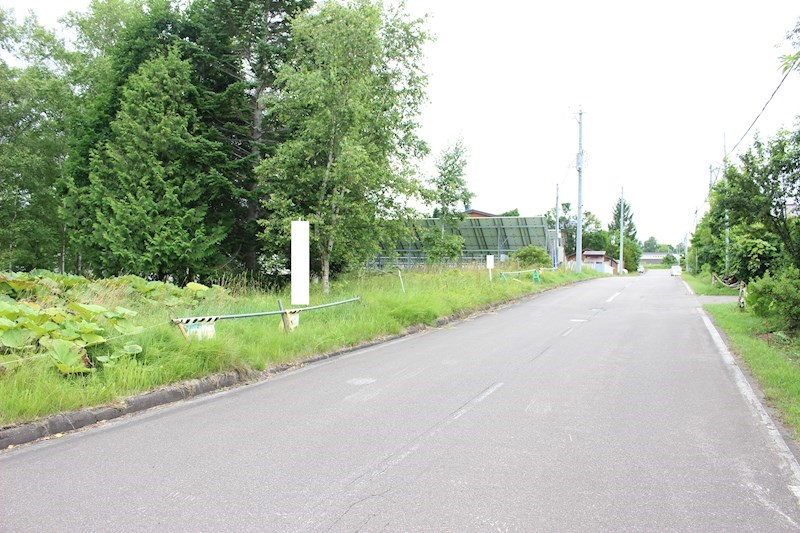 網走市字呼人１６８番８８　土地 現地写真（前面道路含む現地写真）